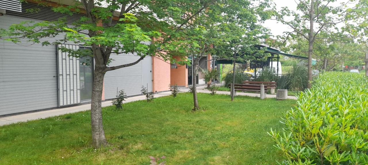 Apartment Luka Podgorica Exterior foto
